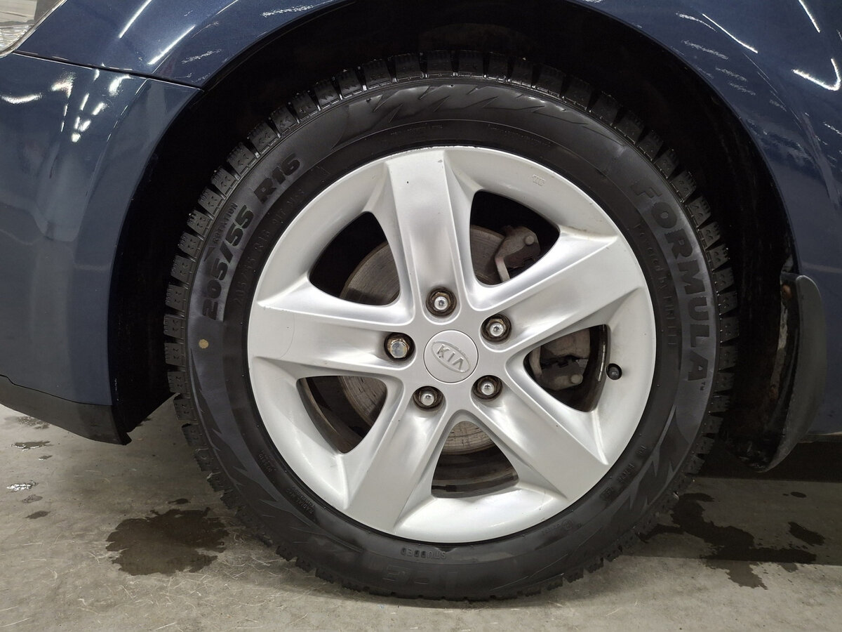 Kia Ceed I Рестайлинг, 2011 Фото №16