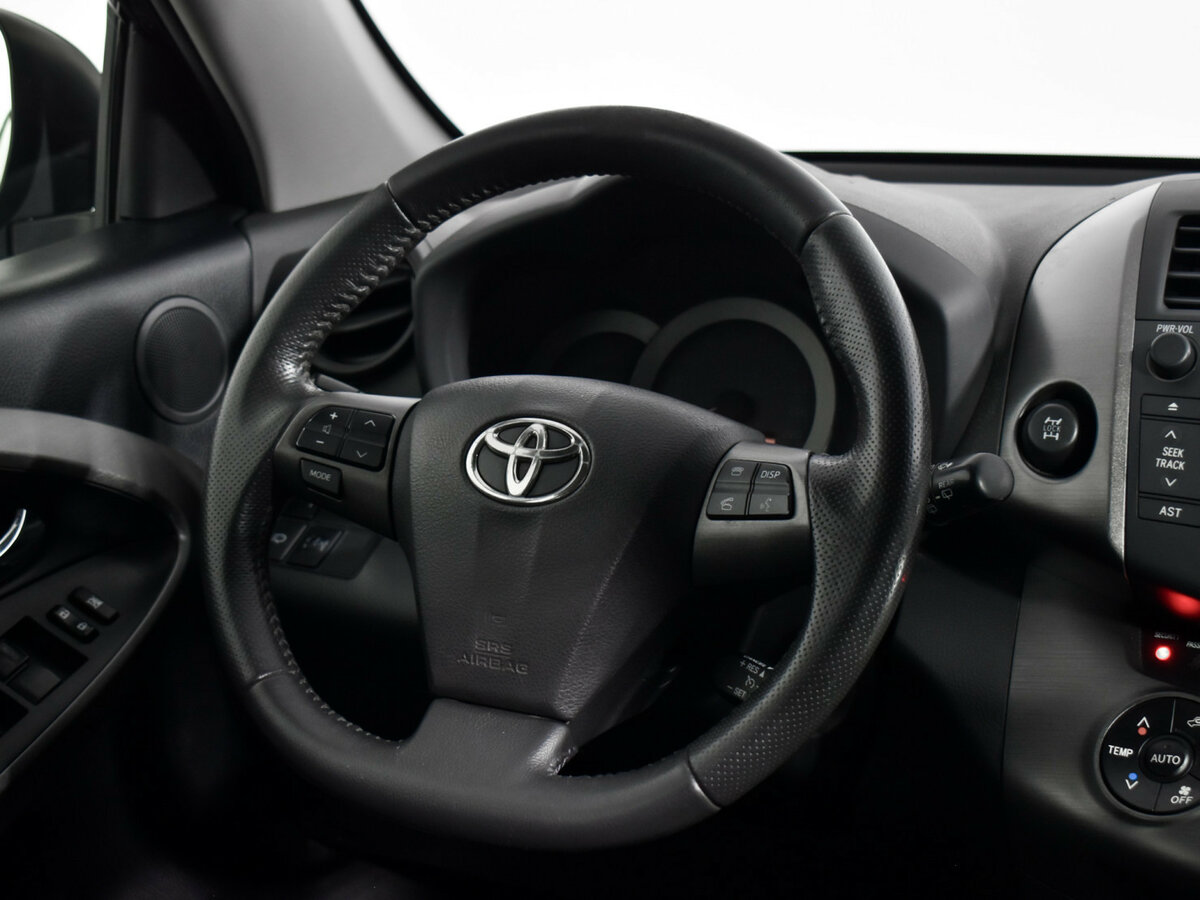 Toyota RAV4 III (XA30) Рестайлинг, 2011 Фото №14