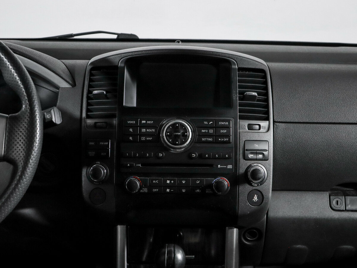 Nissan Pathfinder III Рестайлинг, 2010 Фото №13