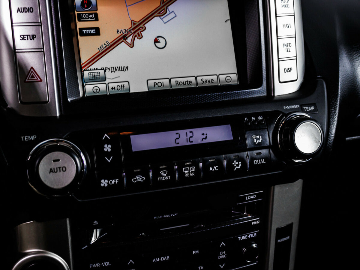 Toyota Land Cruiser Prado 150 Series, 2010 Фото №16