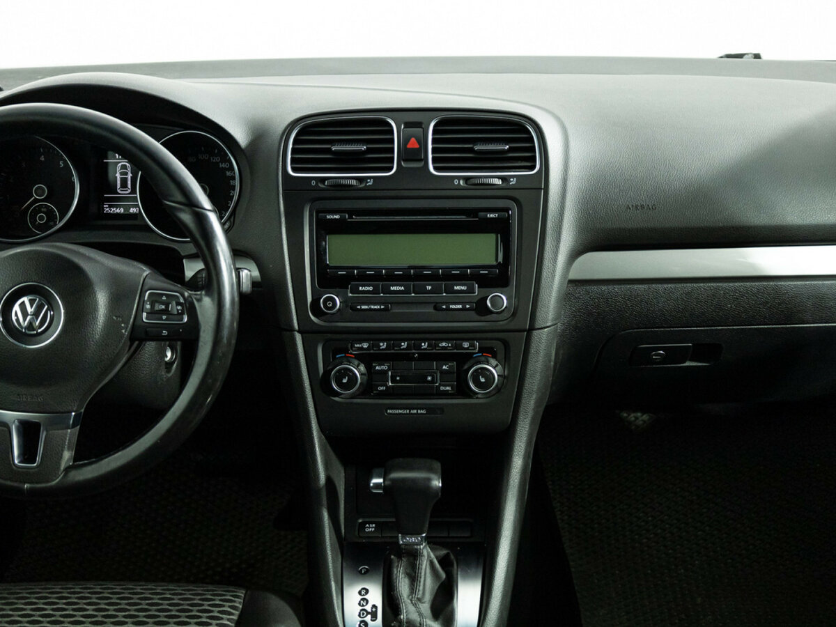 Volkswagen Golf VI, 2010 Фото №14