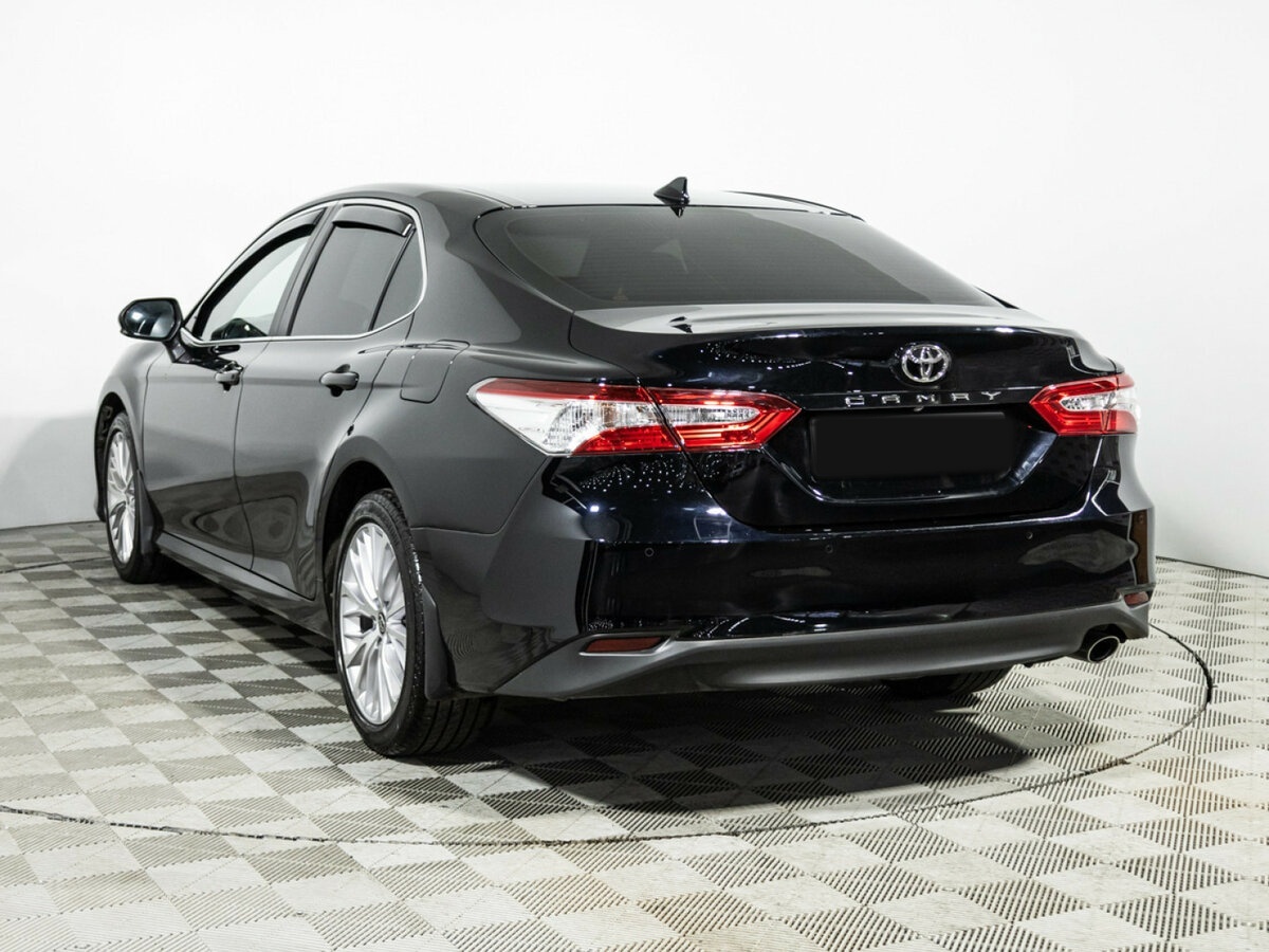 Toyota Camry VIII (XV70) Рестайлинг, 2021 - 46 313 км. | Фото №6