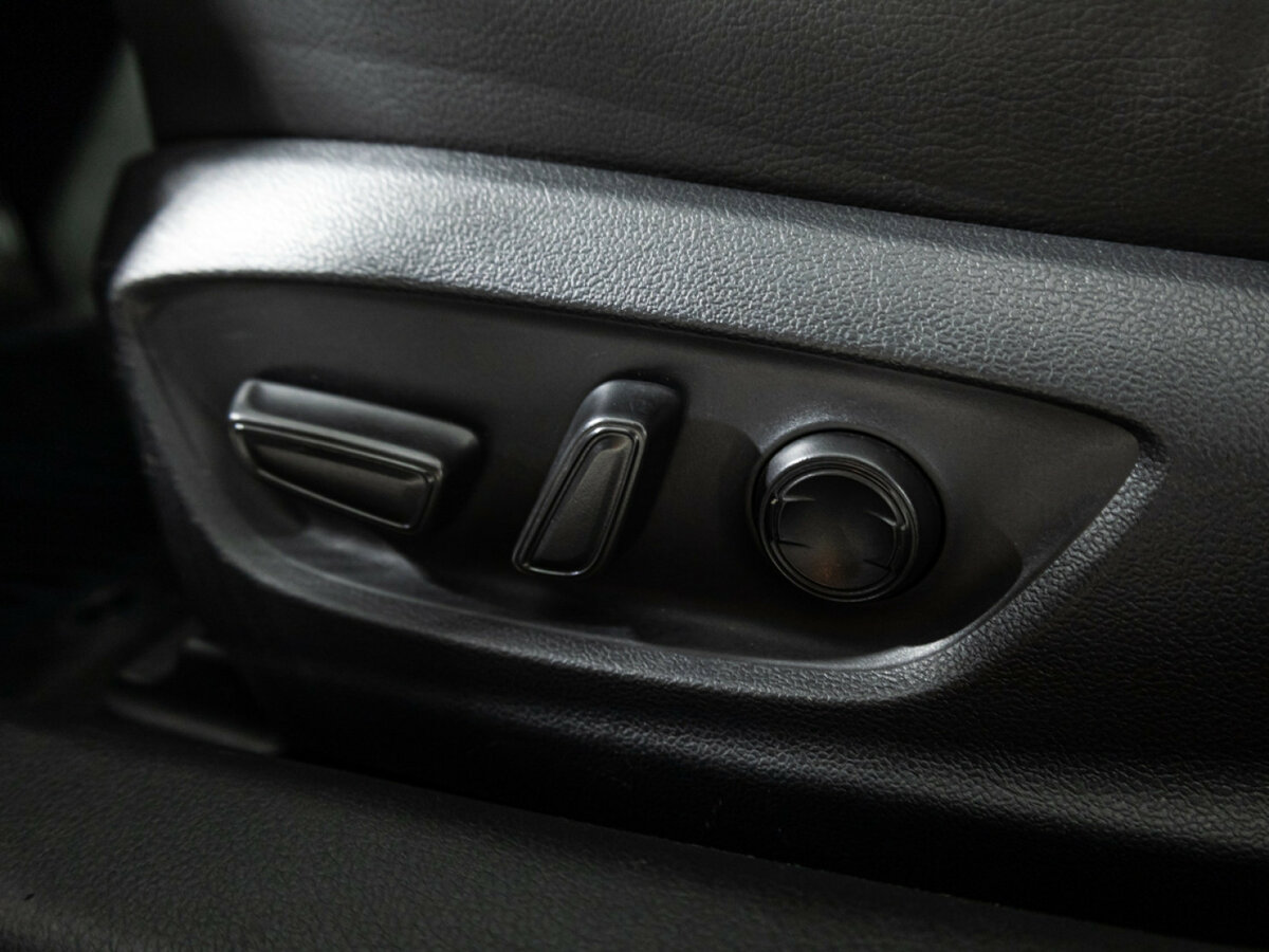 Toyota Camry VIII (XV70) Рестайлинг, 2021 Фото №12