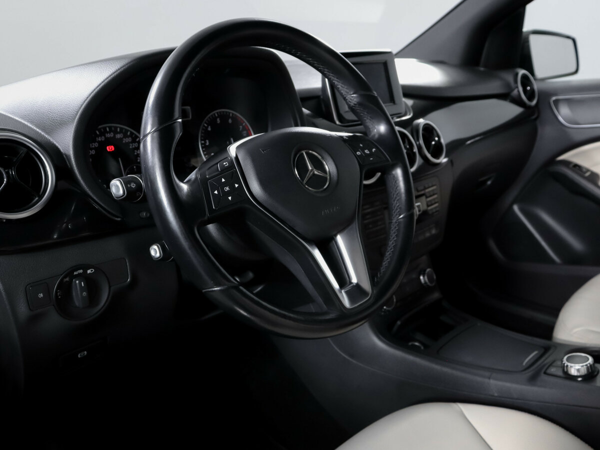 Mercedes-Benz B-Класс 180 II (W246), 2013 Фото №11