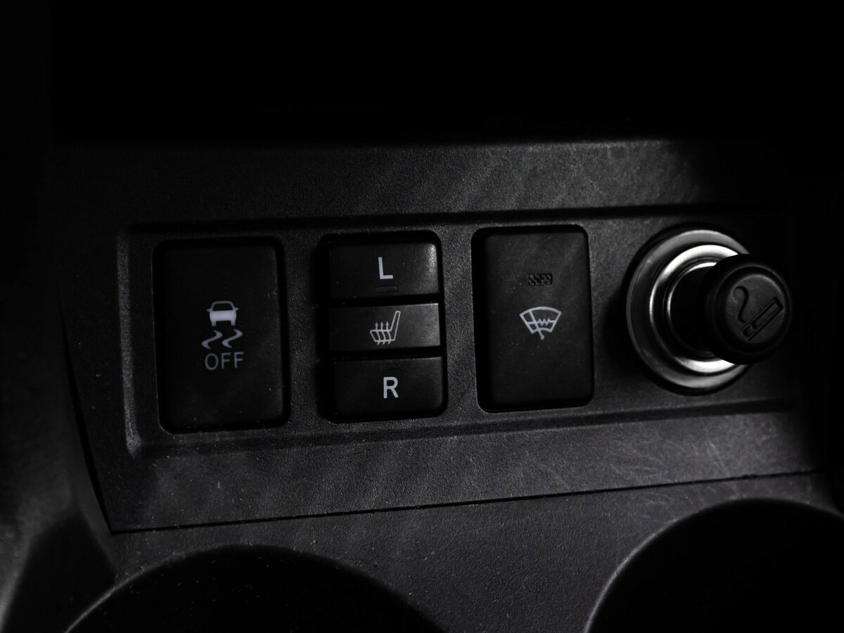 Toyota RAV4 Long III (XA30), 2010 Фото №10