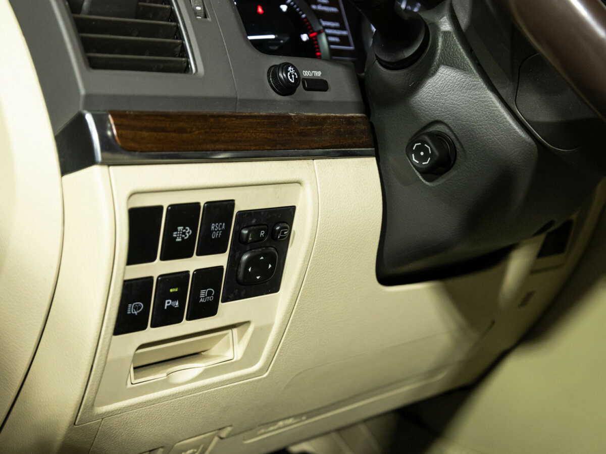 Toyota Land Cruiser Arctic Trucks AT33 200 Series Рестайлинг 2, 2015 Фото №20