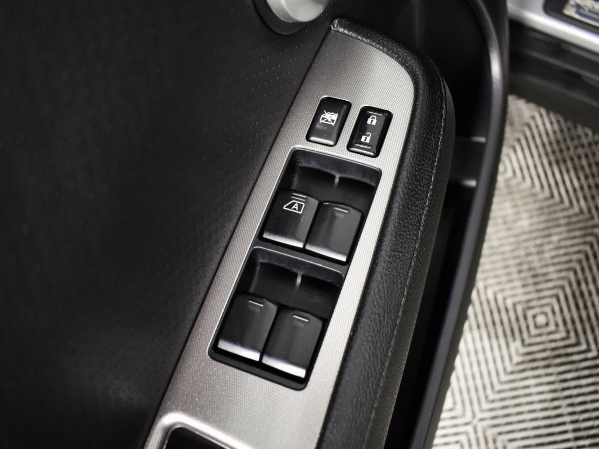 Nissan Tiida I, 2008 Фото №14