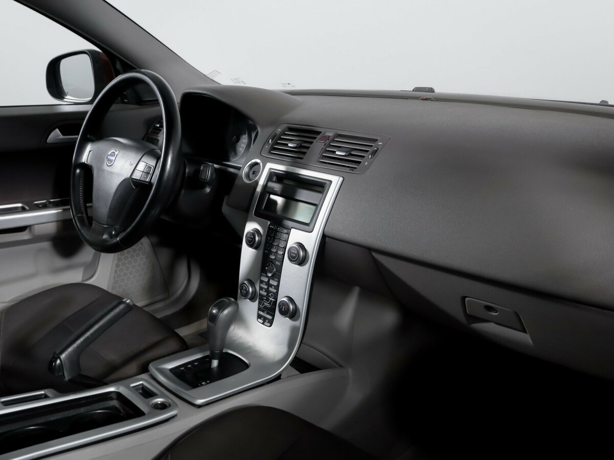 Volvo S40 II Рестайлинг, 2010 Фото №9