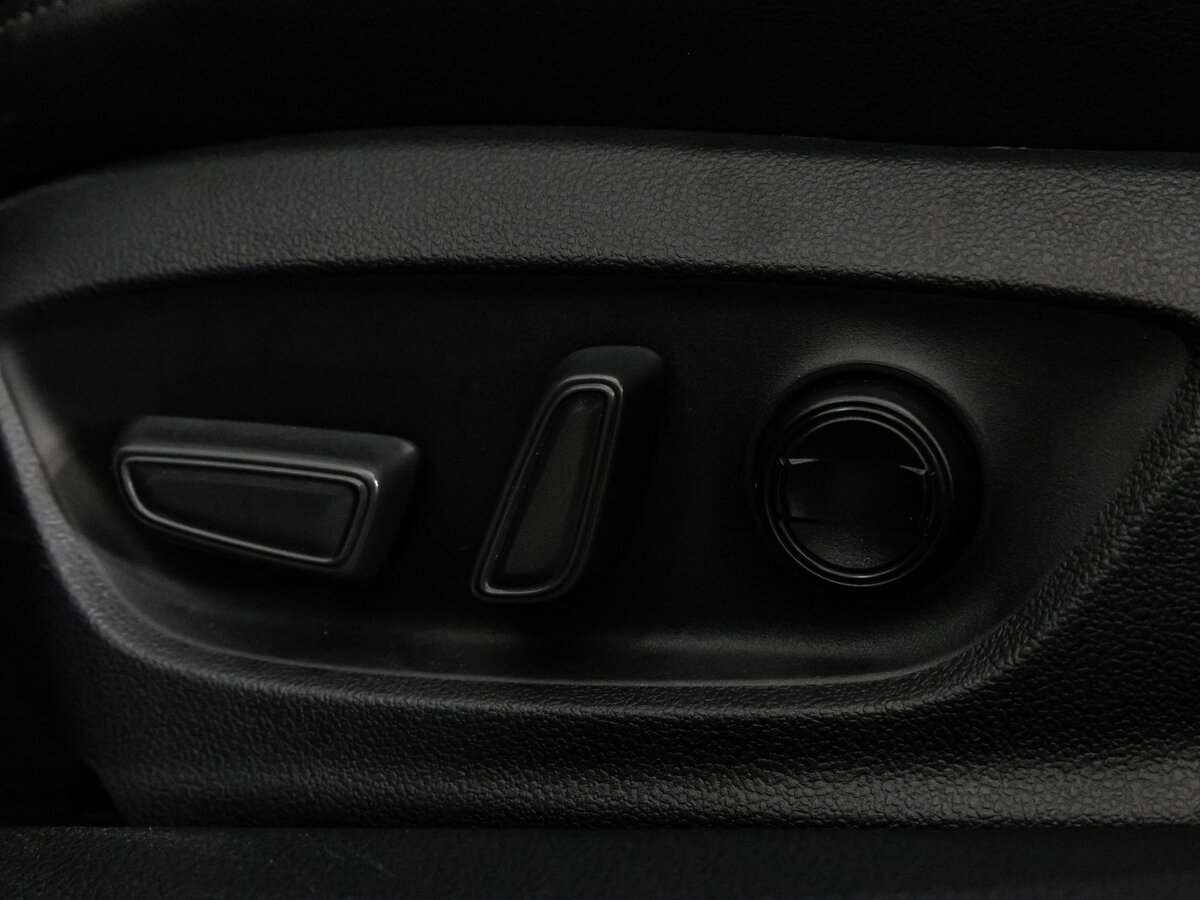 Toyota Camry VIII (XV70) Рестайлинг, 2023 Фото №29