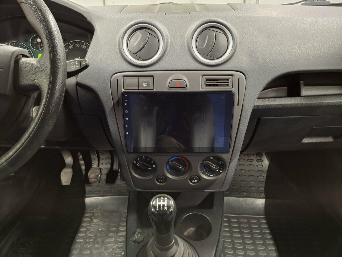 Ford Fusion I Рестайлинг, 2008 Фото №15