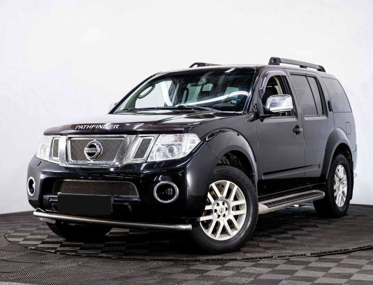 Nissan Pathfinder, 2011 - 202 000 км. | Фото №1