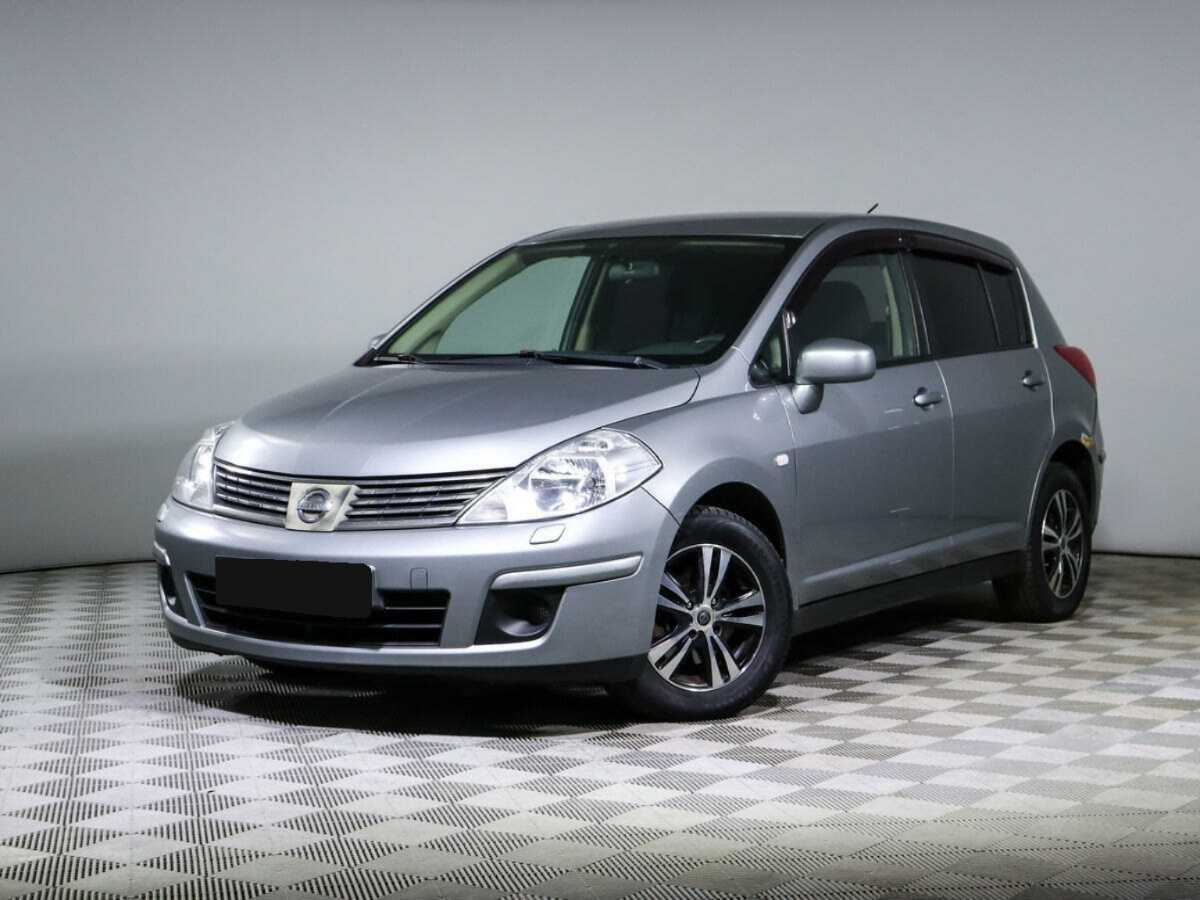 Nissan Tiida, 2010 - 140 000 км. | Фото №1