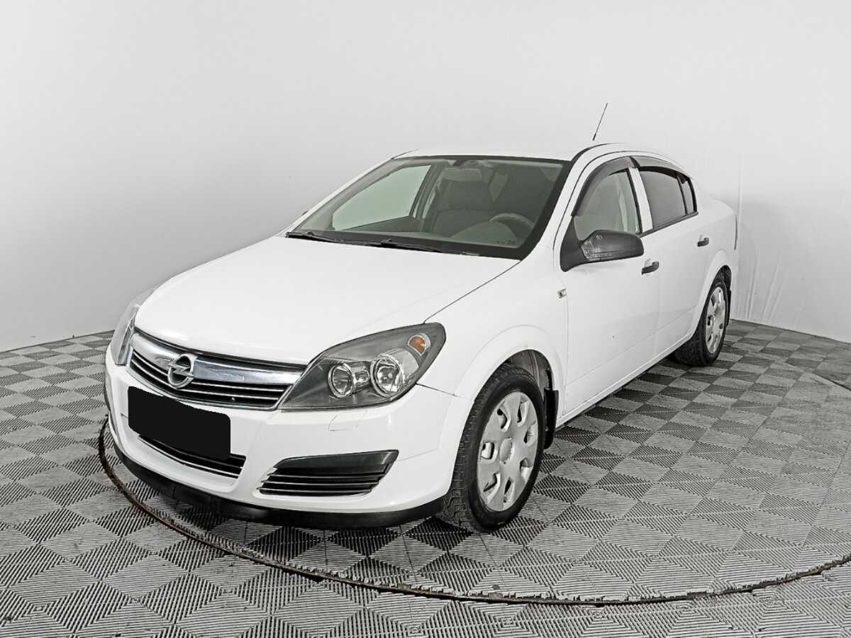 Opel Astra, 2013