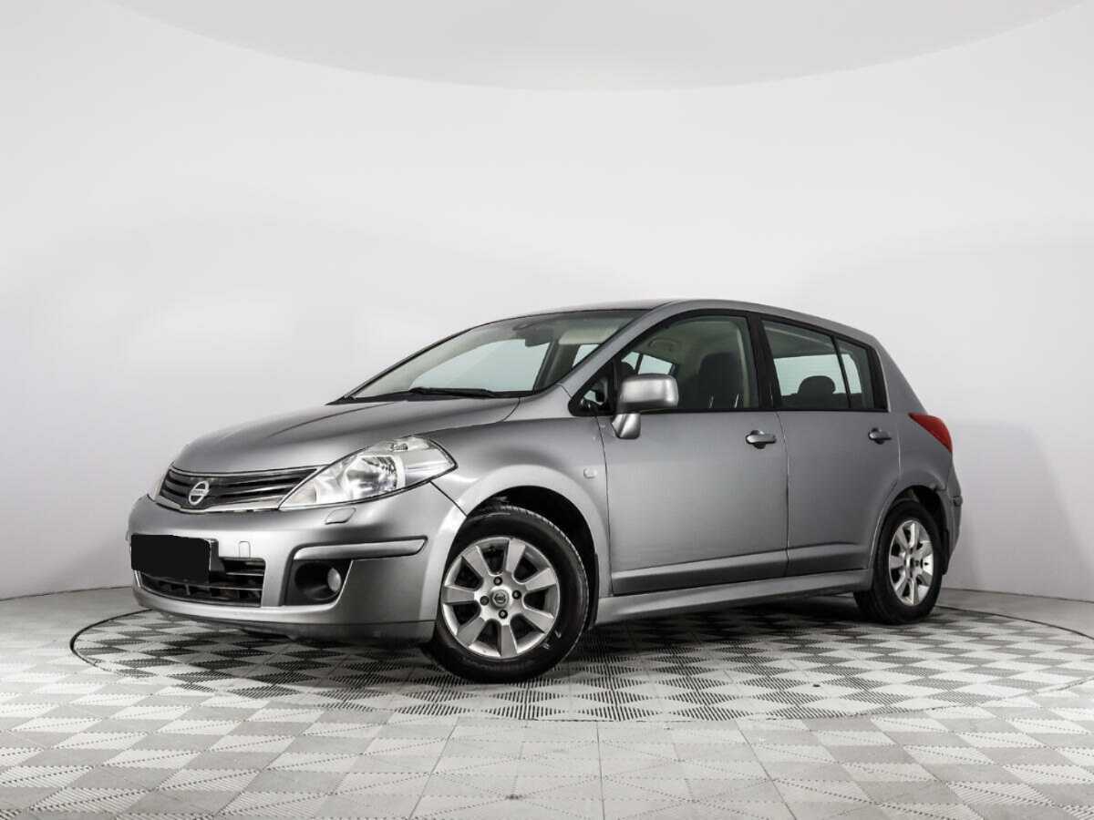 Nissan Tiida, 2010 - 274 743 км. | Фото №1