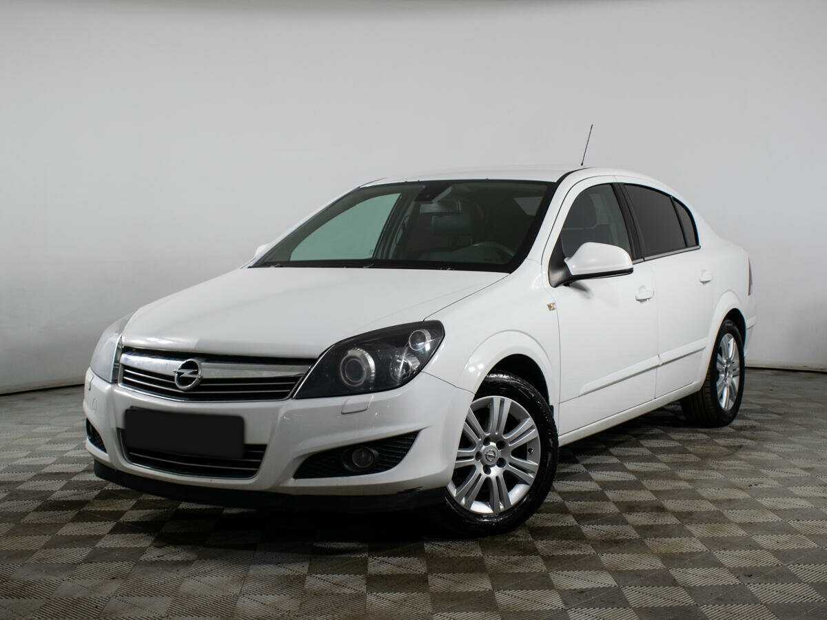 Opel Astra, 2011 - 177 603 км. | Фото №1
