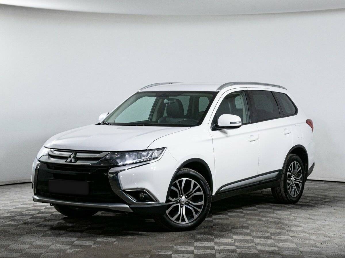 Mitsubishi Outlander, 2018 - 137 000 км. | Фото №1