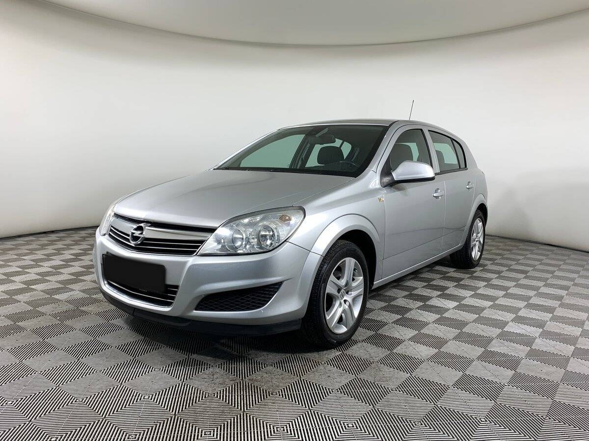 Opel Astra, 2010 - 156 634 км. | Фото №1