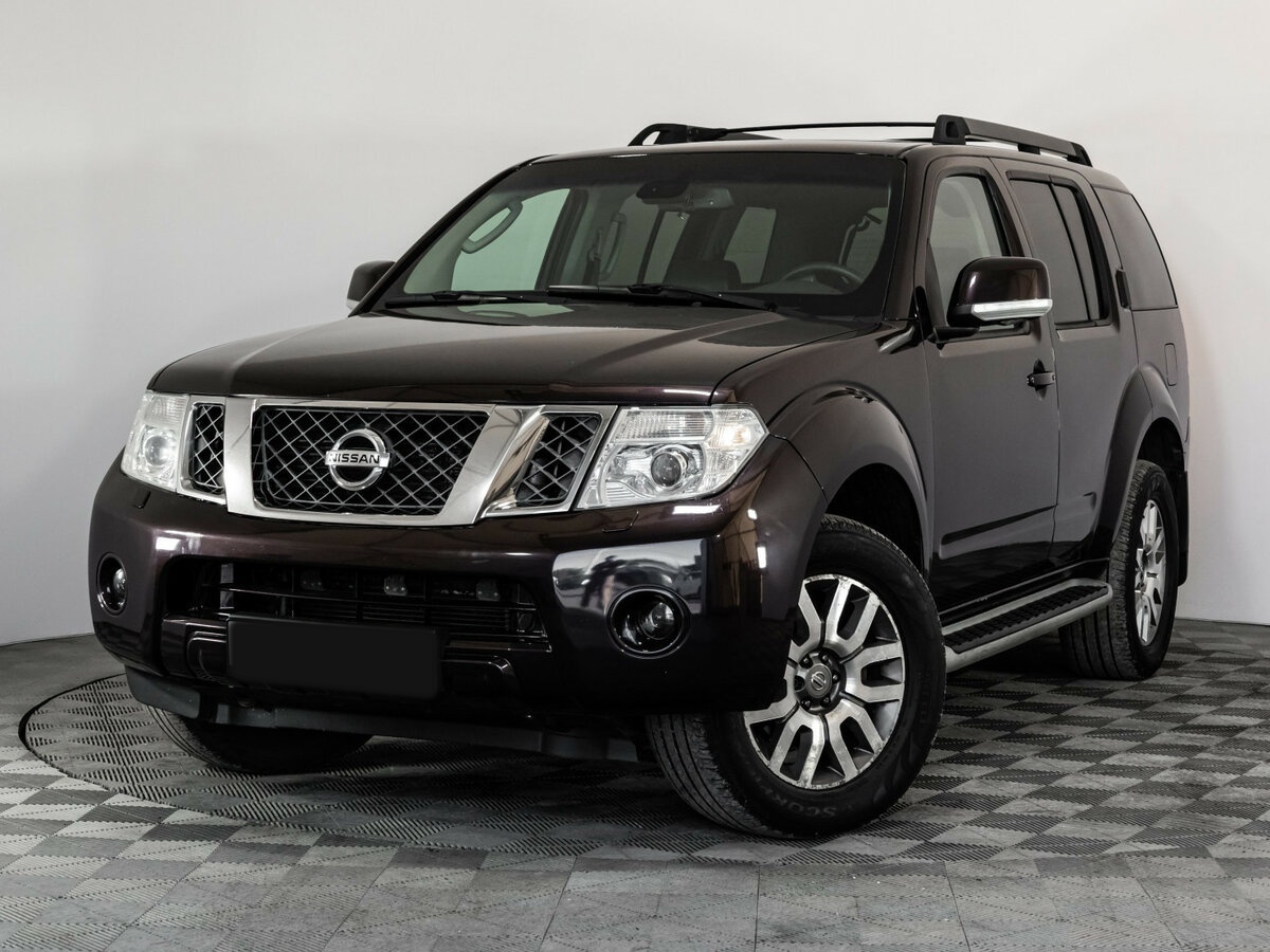 Nissan Pathfinder III Рестайлинг, 2010 - 291 805 км. | Фото №1